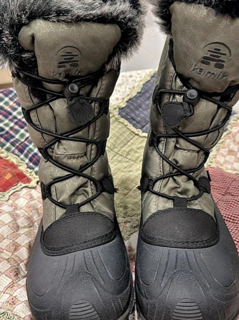 Kamik Momentum Winter Boots Gray & Black